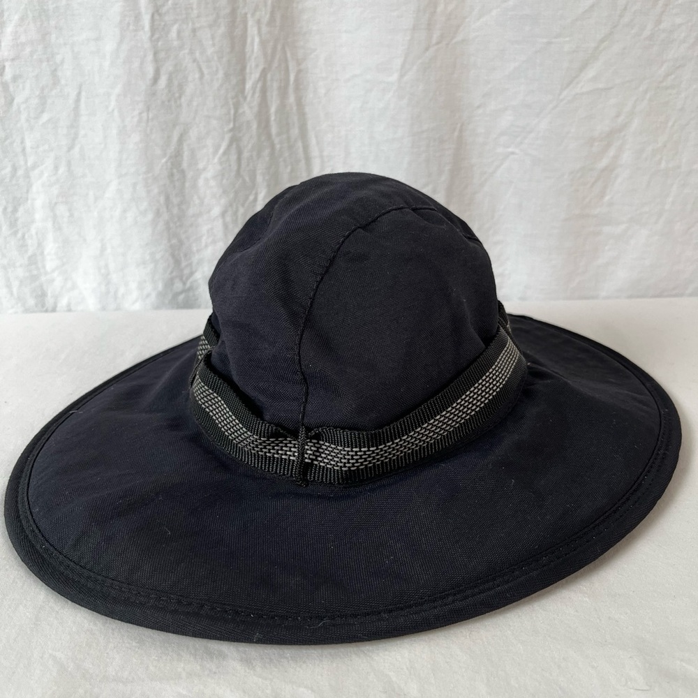 Watership Trading Companie Vintage Full Brim Black Cotton Fishing Hiking Hat S
